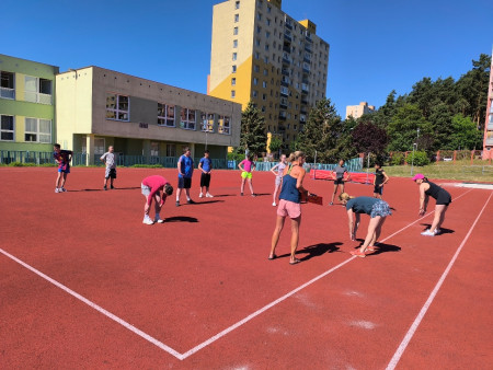 Meziškolní kolo v LA 2026