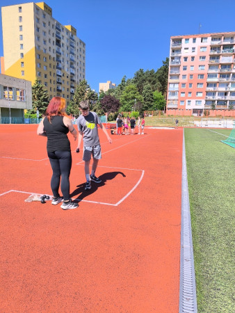 Meziškolní kolo v LA 2026