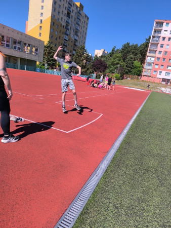 Meziškolní kolo v LA 2026