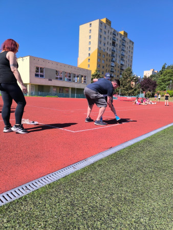 Meziškolní kolo v LA 2026