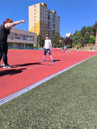 Meziškolní kolo v LA 2026
