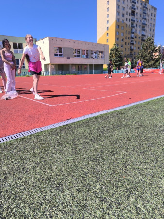 Meziškolní kolo v LA 2026