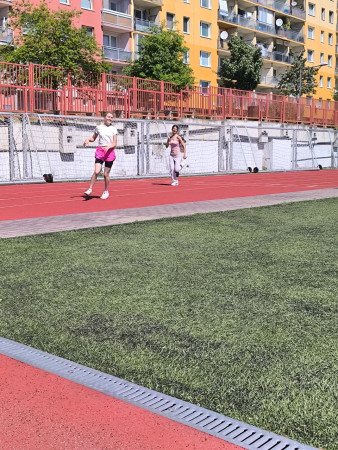 Meziškolní kolo v LA 2026