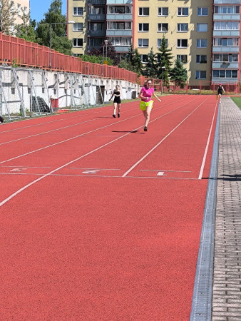Meziškolní kolo v LA 2026
